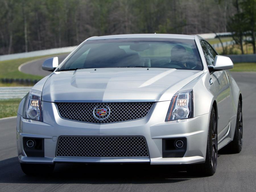  Cadillac CTS-V Coupe 2010 года  (фото 298 из 315)